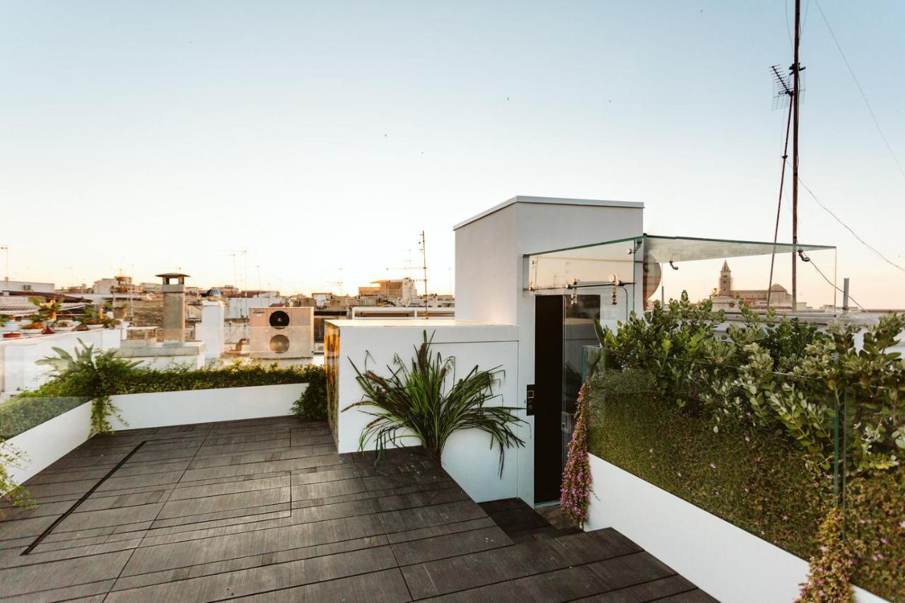 The Harbour - Luxury Living Bed and Breakfast Trani Buitenkant foto