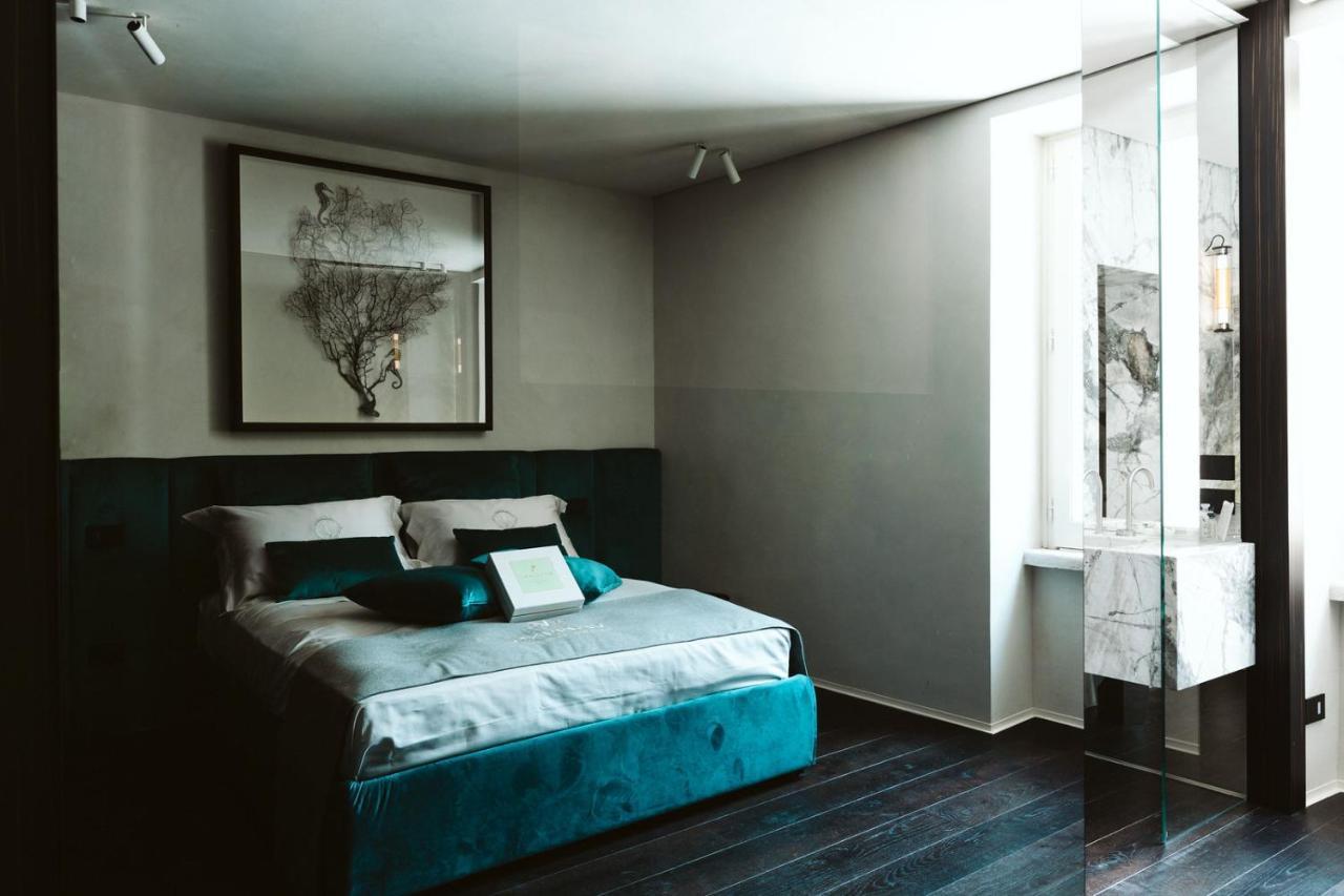 The Harbour - Luxury Living Bed and Breakfast Trani Buitenkant foto