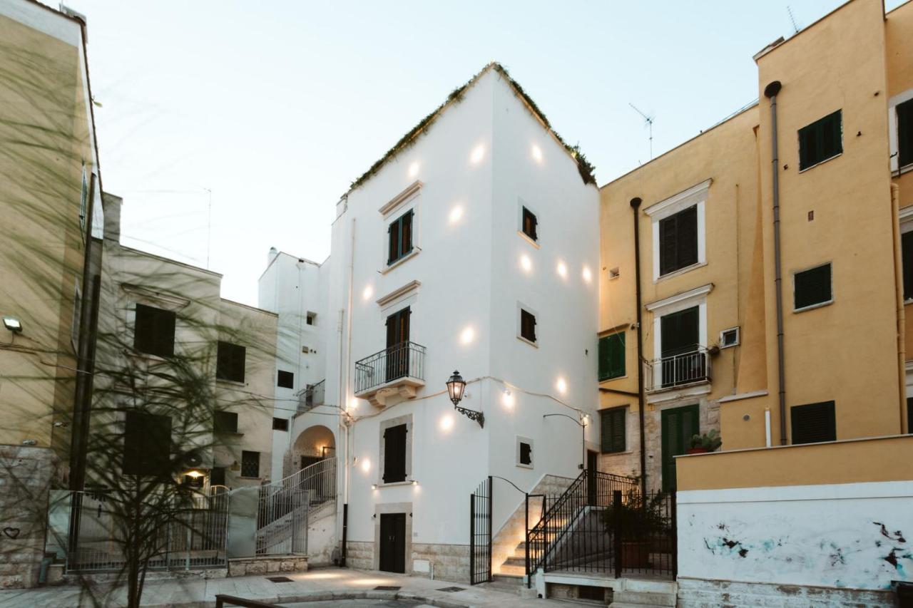 The Harbour - Luxury Living Bed and Breakfast Trani Buitenkant foto